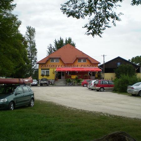 Bed and Breakfast Zatonyi Csarda Panzio Dunasziget Exterior foto