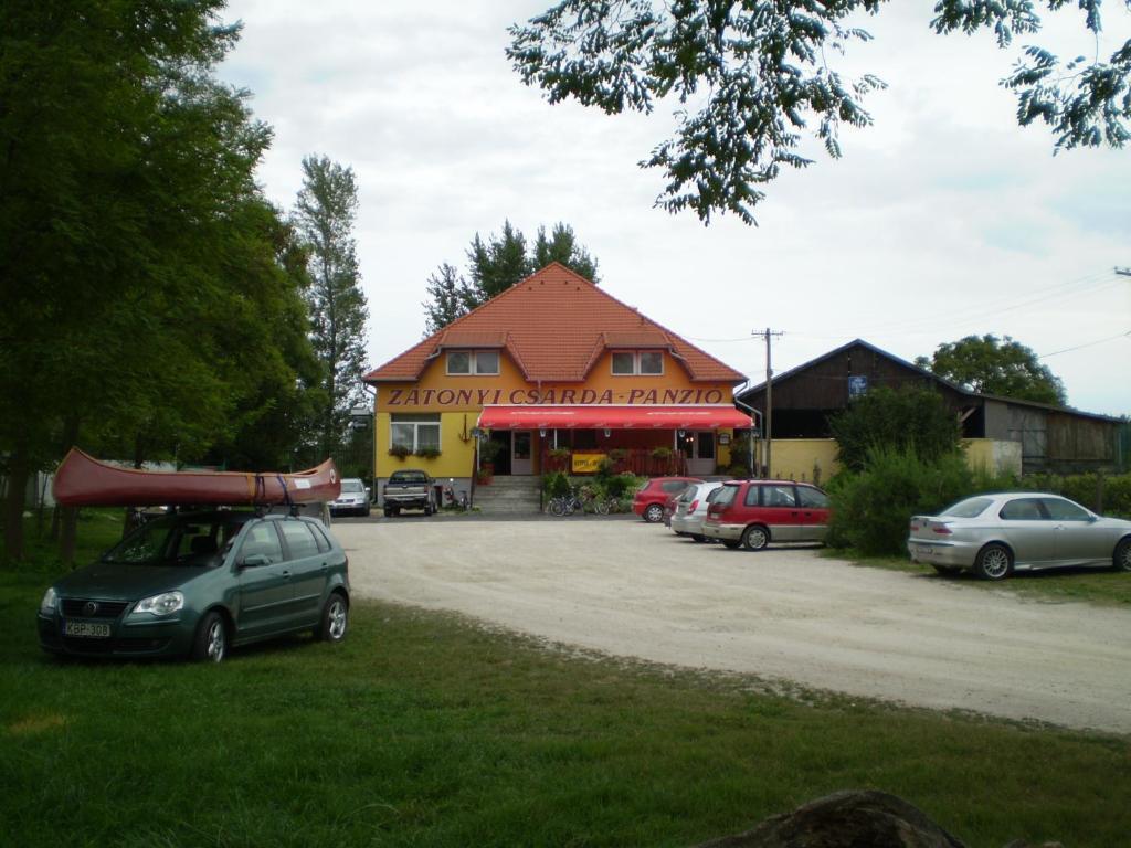 Bed and Breakfast Zatonyi Csarda Panzio Dunasziget Exterior foto